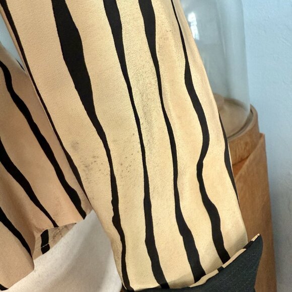 Vtg 80s DAVID HAYES 3pc Silk Blouse Blazer & Pleated Skirt Suit Striped - Picture 8 of 12